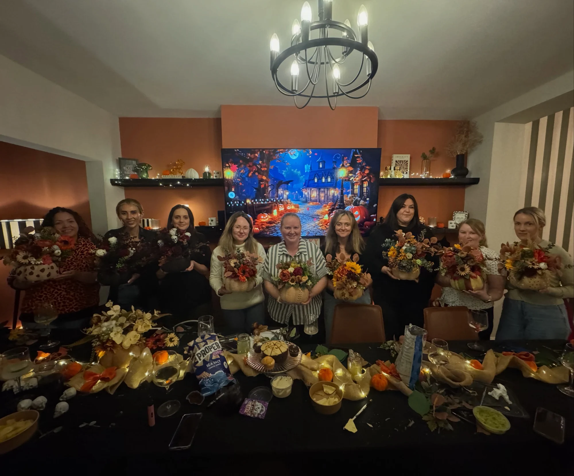 Pumpkins and petals, the whole table