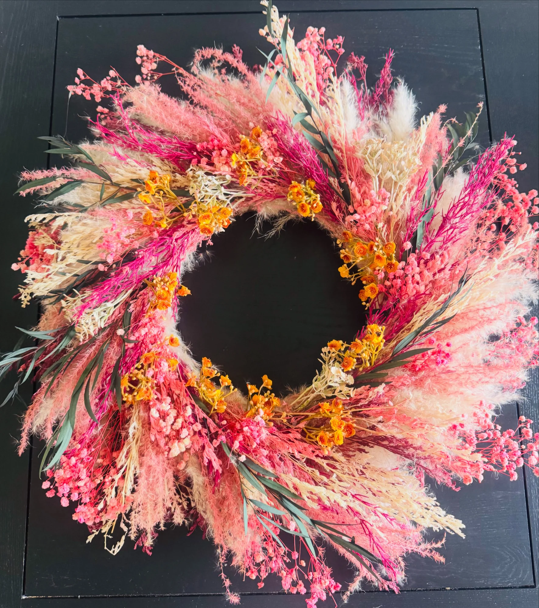 A spring wreath, hers
